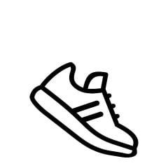 Abbildung eines Sneakers in Schwarzweiß mit schlichtem Design. Der Schuh ist schräg und hat einen Low-Top-Schnürsenkel mit sichtbaren Schnürsenkeln und einer dicken Sohle.